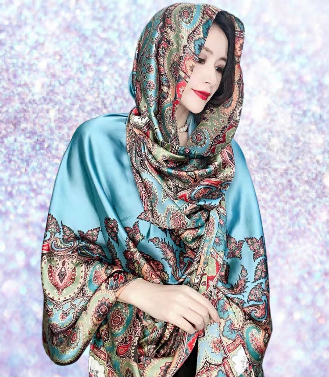 A scarf world with fashion elements – FashionMeta